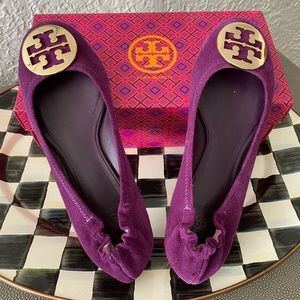 Tory Burch suede purple balet flats.